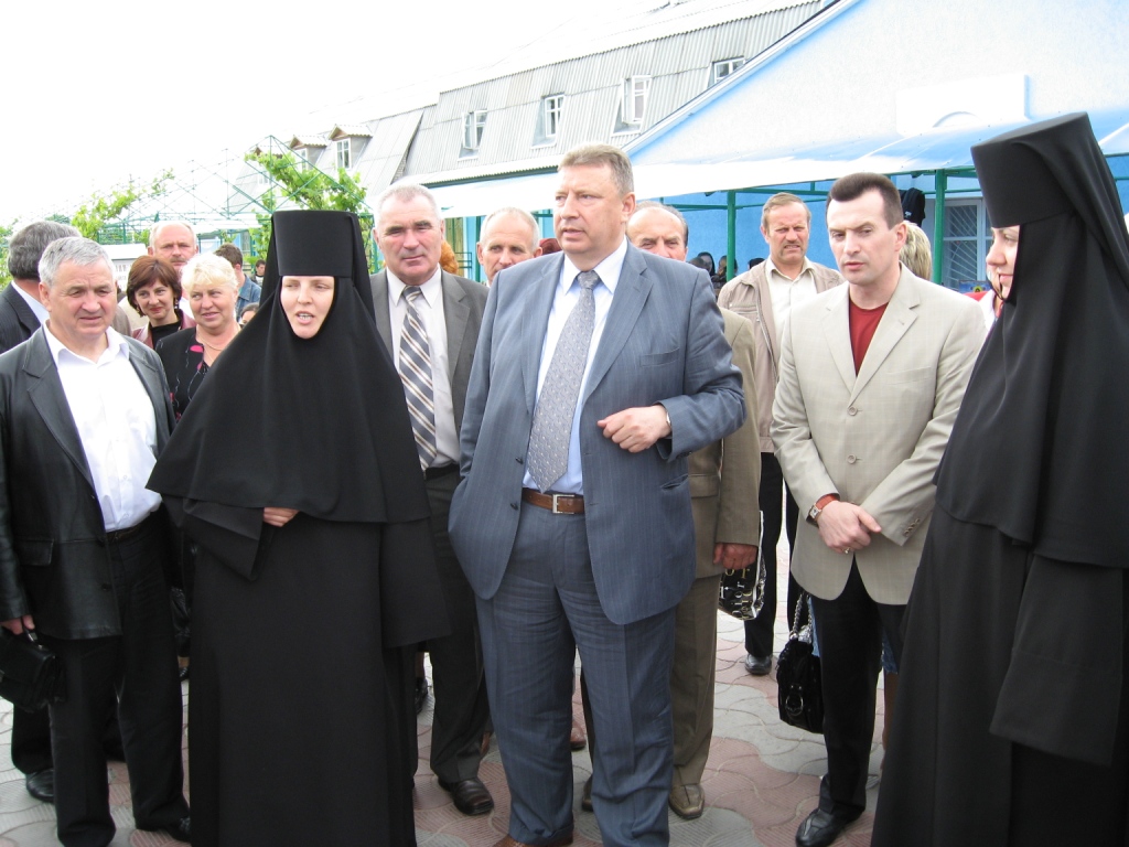 До справ –з Божим благословенням