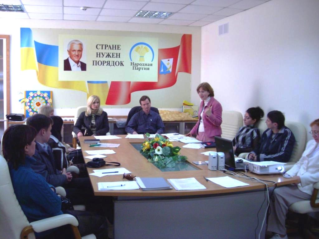 Севастопольские народники провели обучающий тренинг для молодежи