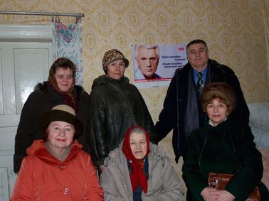 Чернігівщина: Волонтерський проект «Народники допоможуть»