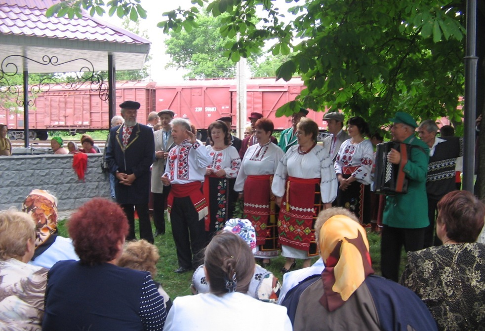 І з проблемами, і з піснями – до полтавських народників