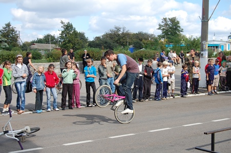 Арбузинські народники виступають за здоровий спосіб життя