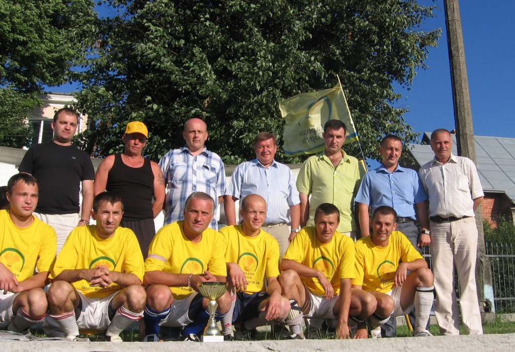 Чергова перемога народників