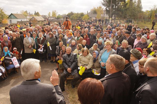 Володимир Литвин: «У нас за країну борються тоді, коли в опозиції. А коли стають при владі, то керуються «державними інтересами»…