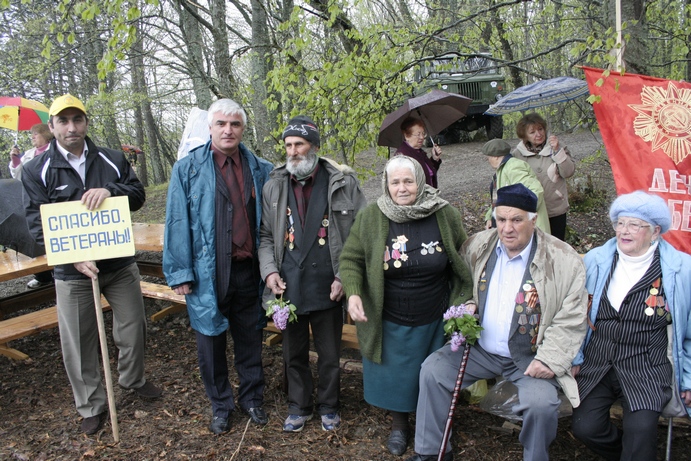 Алуштинские народники поделились опытом своей работы