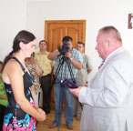 Багатодітна мати з Радомишльщини з 1999 року жила без українського паспорта