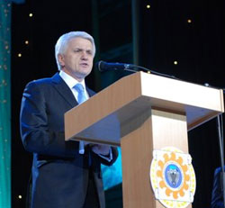 Владимир Литвин и Василий Надрага приняли участие в праздновании юбилея старейшего университета Донбасса