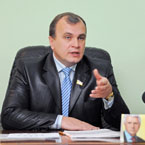 Професійна відповідь на політичну заяву