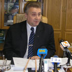 Голова Чернівецької регіональної організації Народної Партії Михайло Романів виступив у прямому ефірі обласної радіостанції