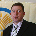 Виктор Колесник: Аграрии Крыма в преддверии профессионального праздника берут кредиты и ищут инвесторов