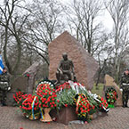 Минута молчания в честь воинов-интернационалистов