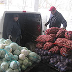 РІВНЕНСЬКІ НАРОДНИКИ ОРГАНІЗУВАЛИ ДОПОМОГУ ВІЙСЬКОВИМ