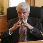 Володимир Литвин: Руку за жоден законопроект не піднімав!